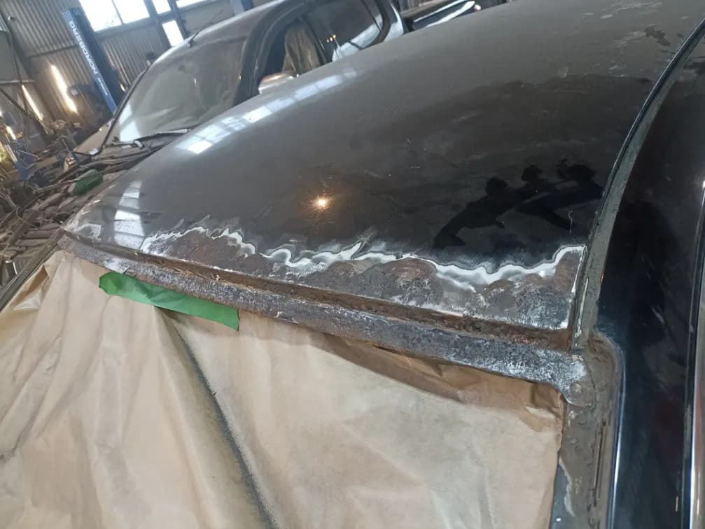 Audi. Ремонт и покраска крыши